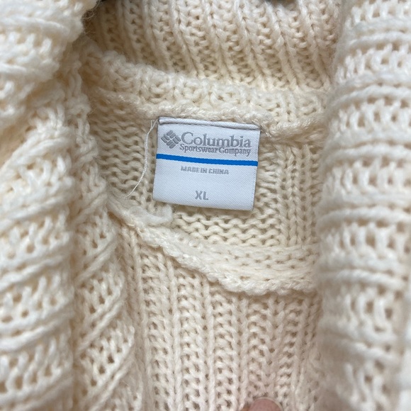 Columbia turtleneck sweater! Size XL - Picture 3 of 5